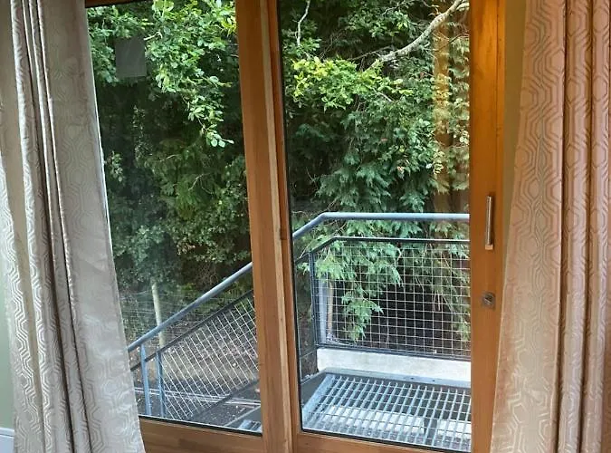 Scarr View 1st Floor A98w710 Apartman *